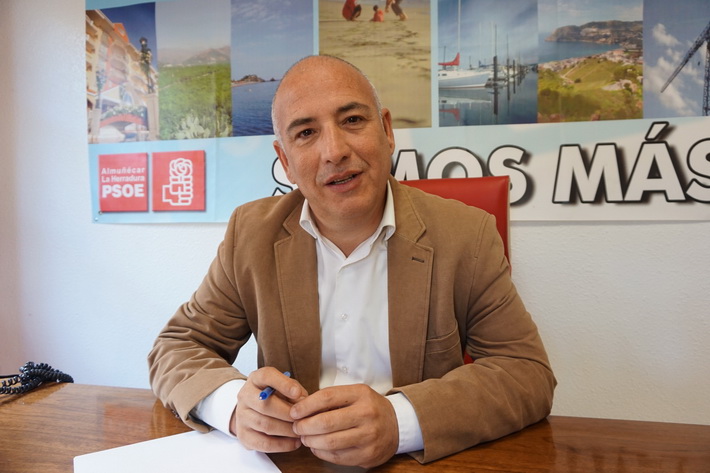 “Gastar 24 millones de euros en dos años y medio en obras de infraestructuras y hacerlo bien no es fácil”